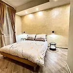 Appartement Golden House-super View On