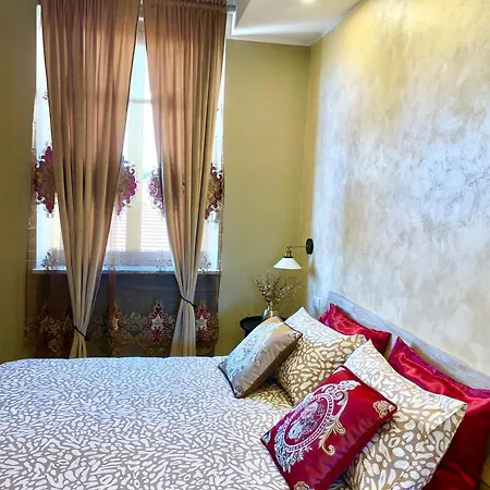 Golden House-super View On Apartment Turin