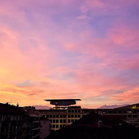 Golden House-super View On Torino