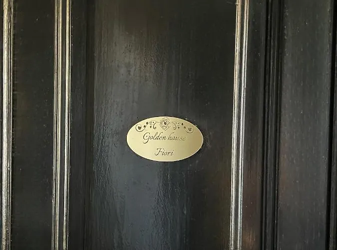 Golden House-super View On