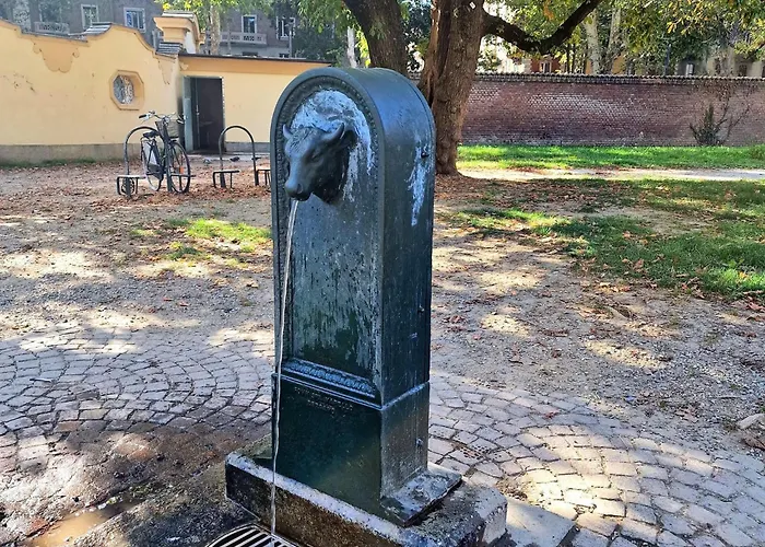 Golden House-super View On * Turin