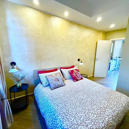 Appartamento Golden House-super View On *